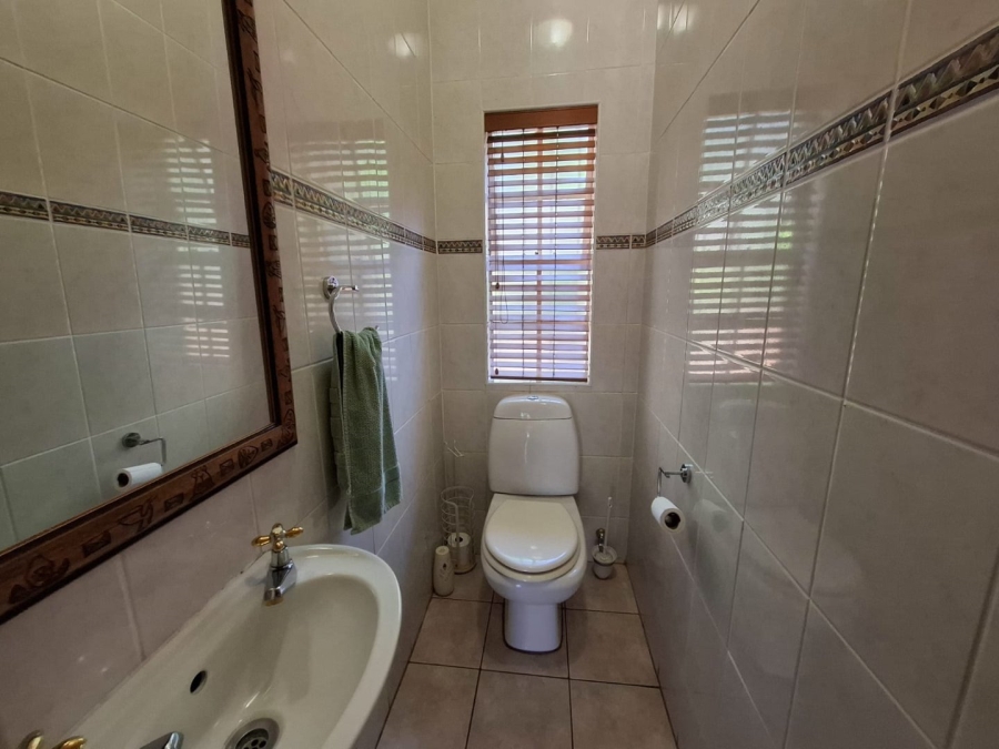 4 Bedroom Property for Sale in Protea Park North West